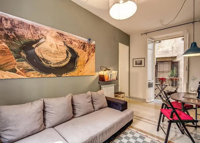 Apartament Monti Coliseum 2nd Floor 3 Bedroom