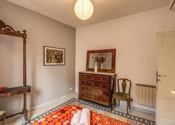 Monti Coliseum 2nd Floor 3 Bedroom Apartament Rzym