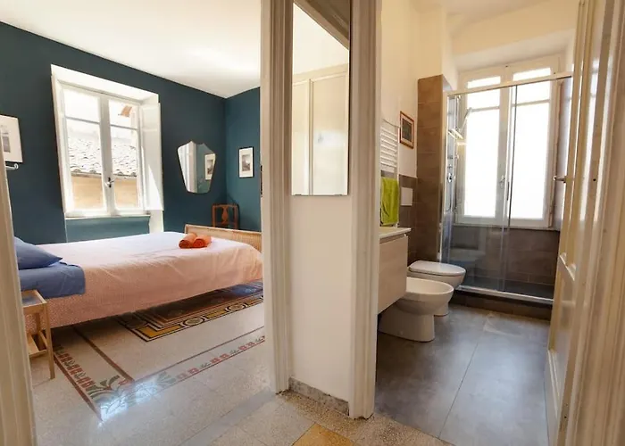 Apartament Monti Coliseum 2nd Floor 3 Bedroom *