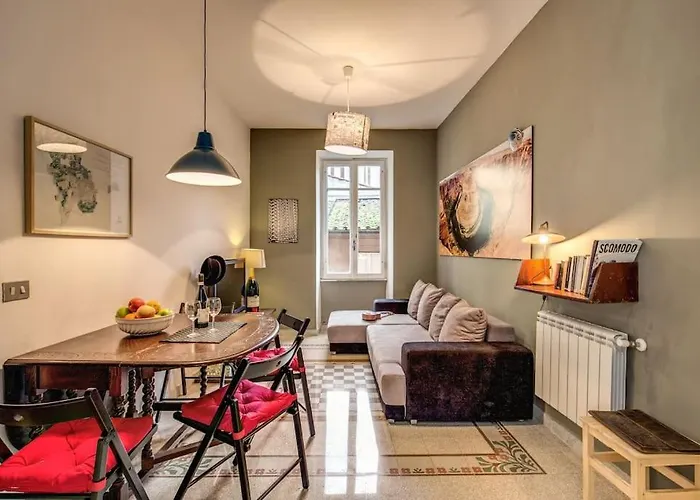 Monti Coliseum 2nd Floor 3 Bedroom Rzym